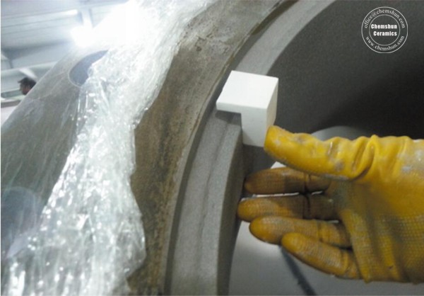 Alumina ceramics has exceptional chemical, mechanical, thermal and electrical insulation properties and can be formed into any shape or size with various qualities for specific applications.therefore ,  ceramic alumina tile or block or cylinder or pipe is widely applied in industrial machines.